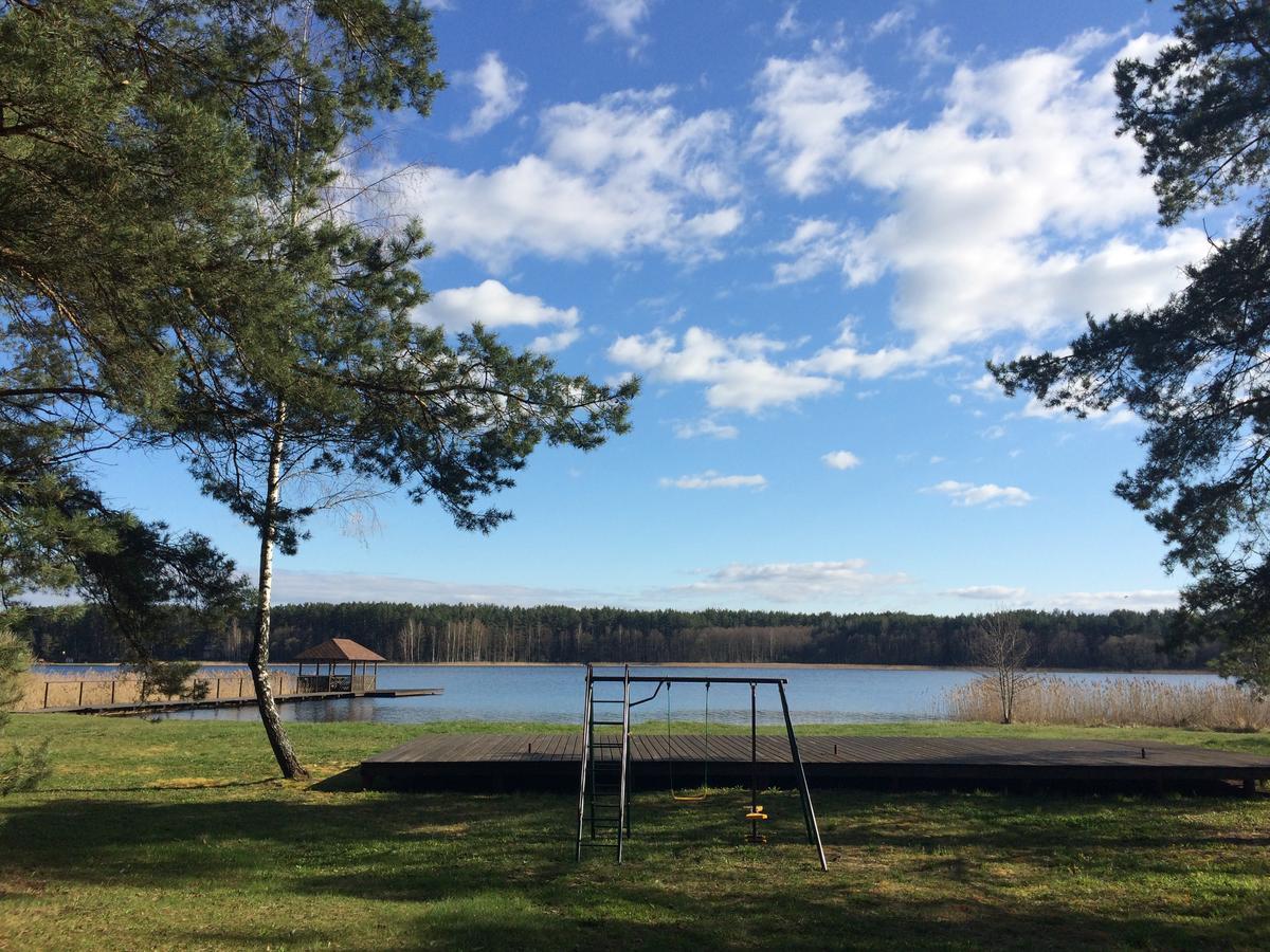 Вилла Дом для отпуска Duck Lake Полоцк Экстерьер фото